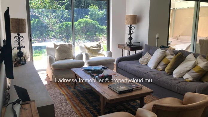Appartement modern à vendre situé dans un lotissement securisé