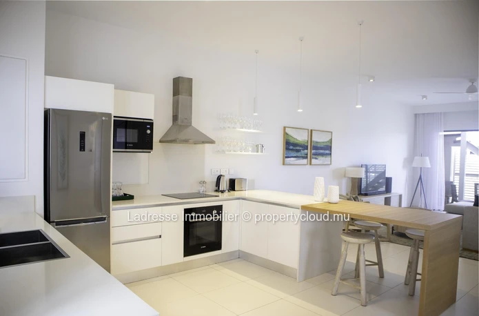 Brand new penthouse for sale in Péreybère 