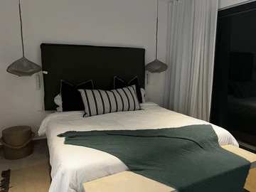 4 Bedroom Apartment