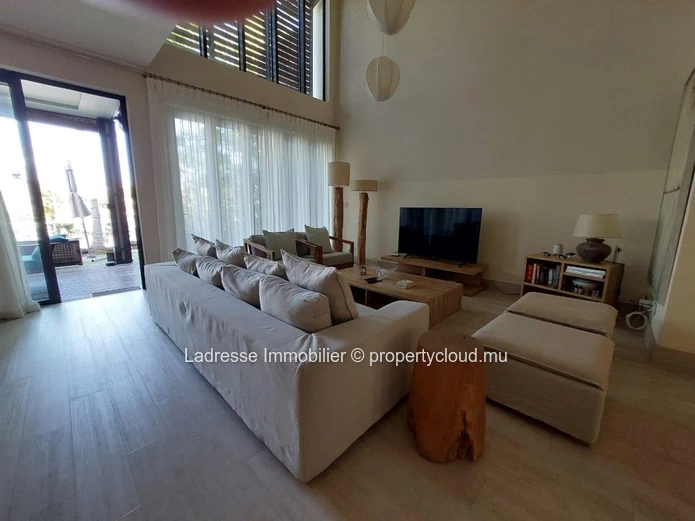 Duplex luxueux à vendre à Rivière Noire